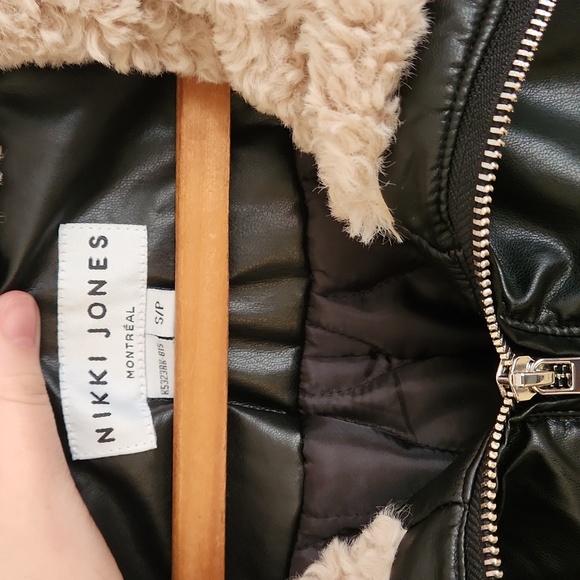 Women's Black Pleather Jacket - Picture 4 of 9